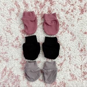 Lou Lou and company mittens